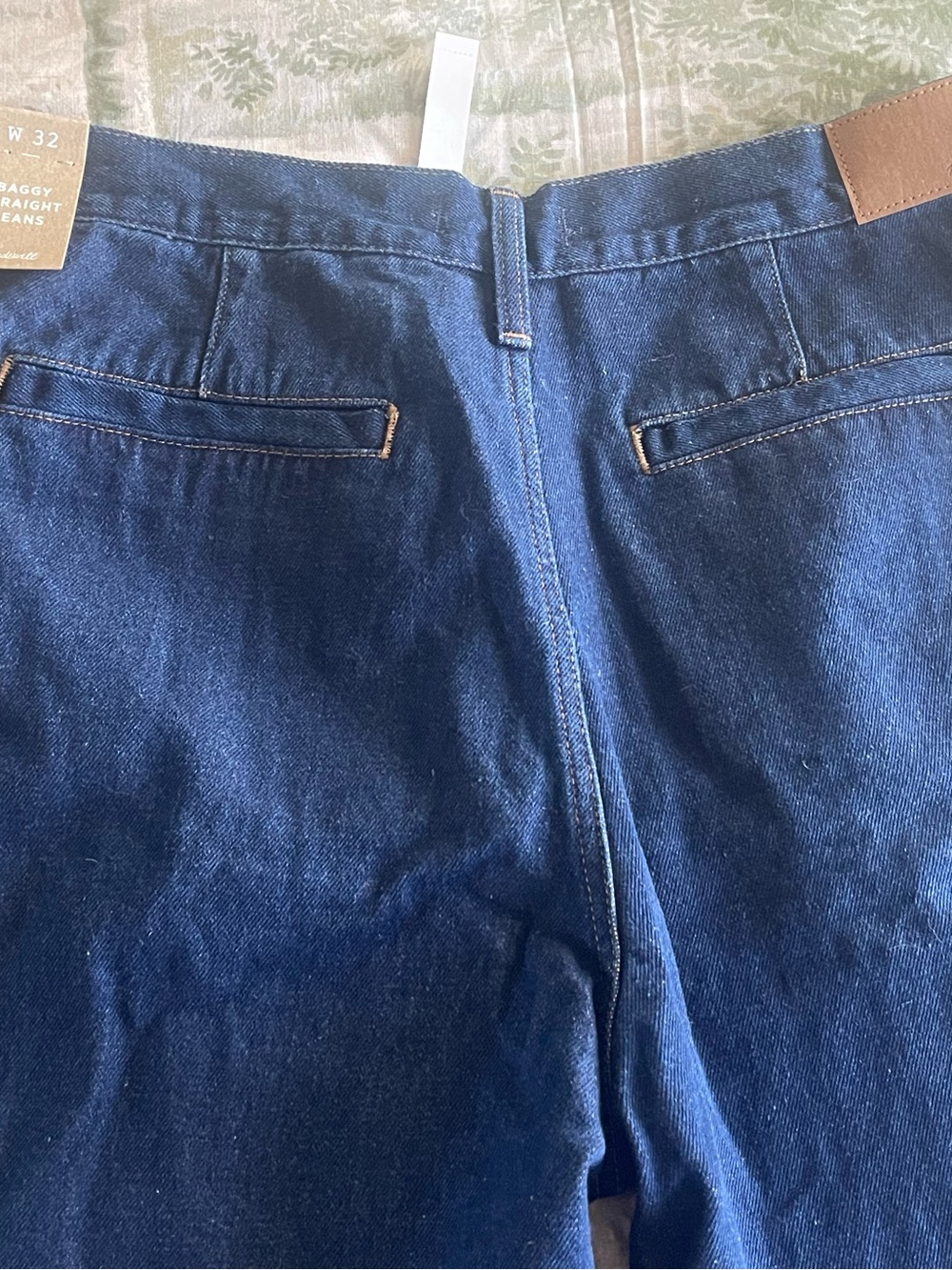 Madewell Woman's Baggy Dark Indigo Jeans - Picture 8 of 10
